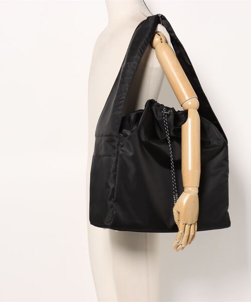 Ameri（アメリ）の「MULTI TRAVEL BAG（ショルダーバッグ）」 - WEAR