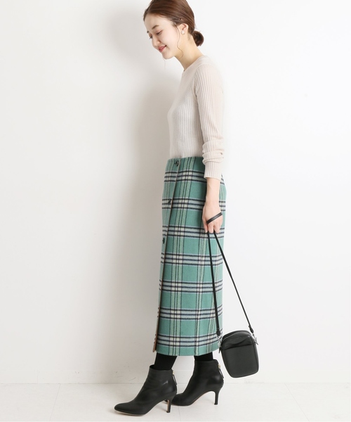 IENA（イエナ）の「Wフェイスリバーシブルミッドカーフスカート