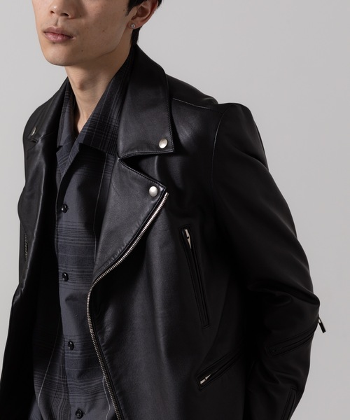 ATTACHMENT（アタッチメント）の「シープレザー ダブルライダース