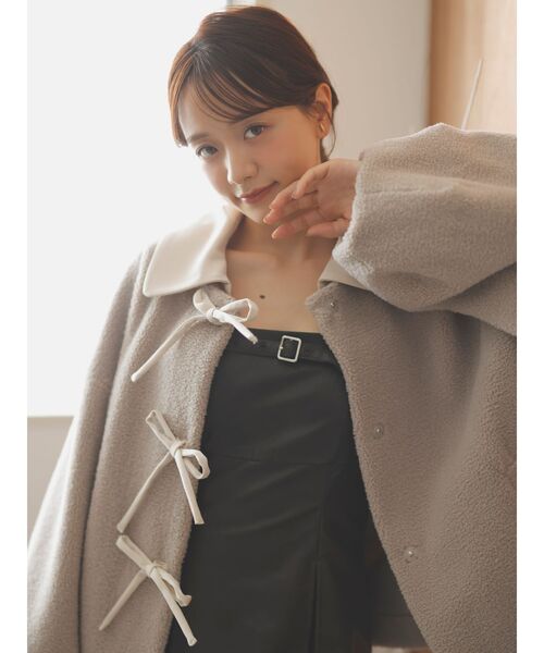 dazzlin（ダズリン）の「【森香澄コラボ】リボンモチーフボアコート