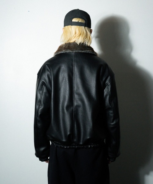 Camphor wood（カンファーウッド）の「leather/fur faux reversible
