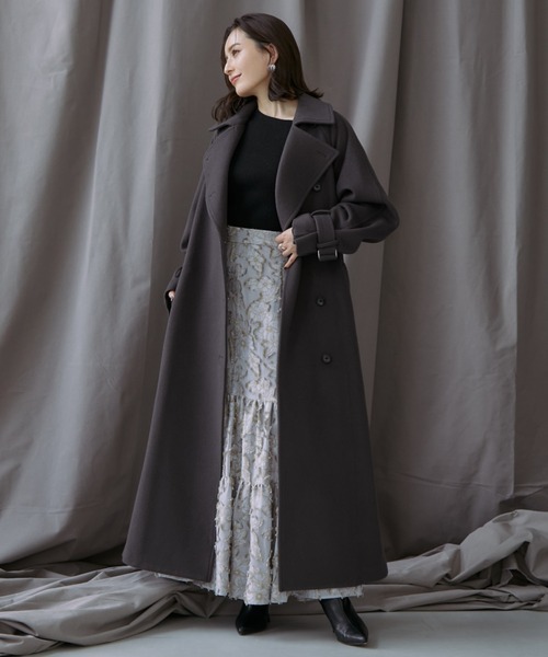 anuans（アニュアンス）の「アシメネックリブニットプルオーバー