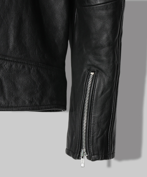 R.NEWBOLD（アールニューボールド）の「COWHIDE LEATHER RIDER'S