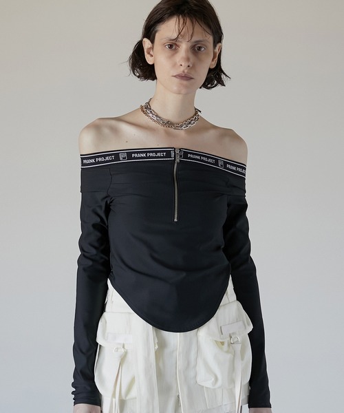 PRANK PROJECT（プランクプロジェクト）の「オフショルジップトップ
