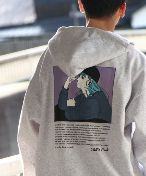 Selfie freak】 イラスト バックプリント セルフィーイヤホンガール 裏