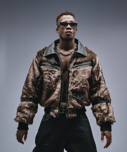 ANDER HUNK（アンダーハンク）の「Switch Design Faux Fur Flight