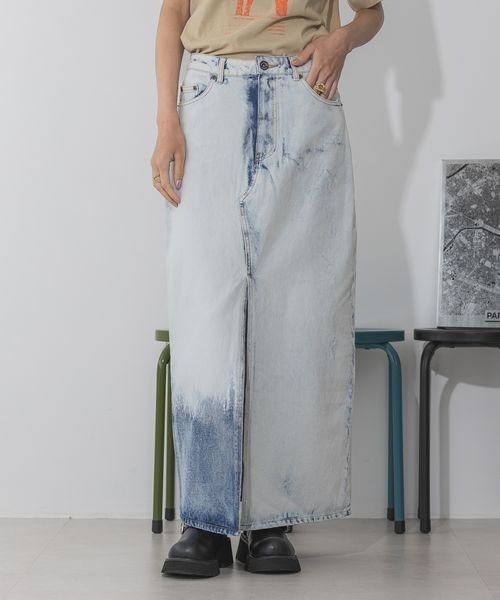 JEANASIS（ジーナシス）の「フロントスリットデニムナロースカート