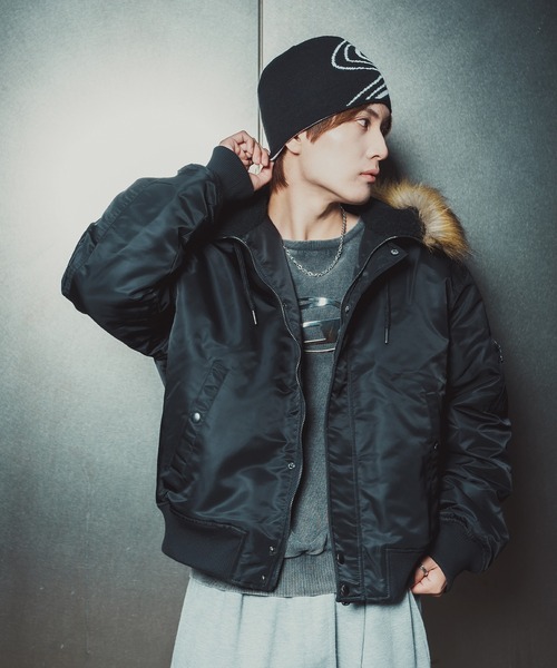 improves（インプローブス）の「ヘビーナイロン N-2B フライト