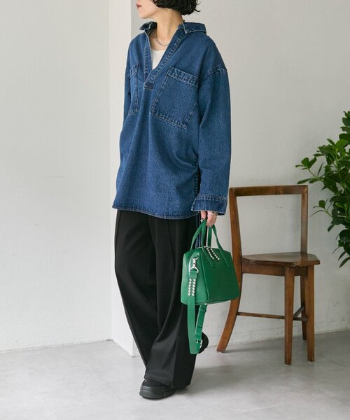 ear PAPILLONNER（イアパピヨネ）の「《本革/ショルダー付き》スタッズ