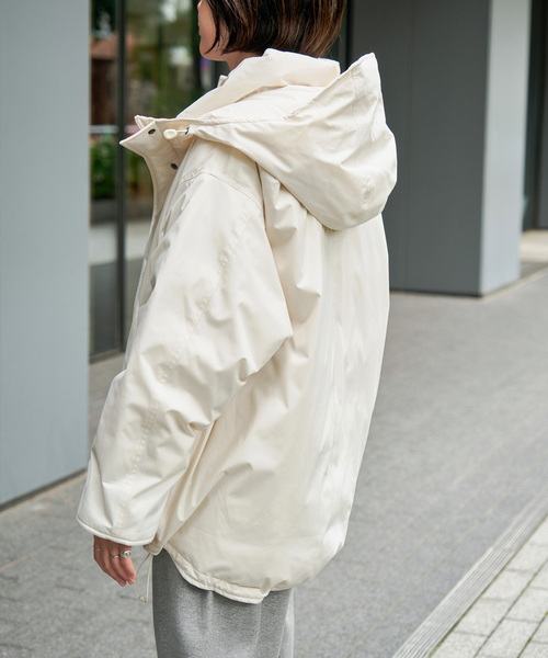 Spick & Span（スピックアンドスパン）の「撥水フーデッドダウンハーフ