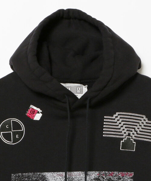 C.E（シーイー）の「C.E / NOT OF THINGS HEAVY HOODY（パーカー