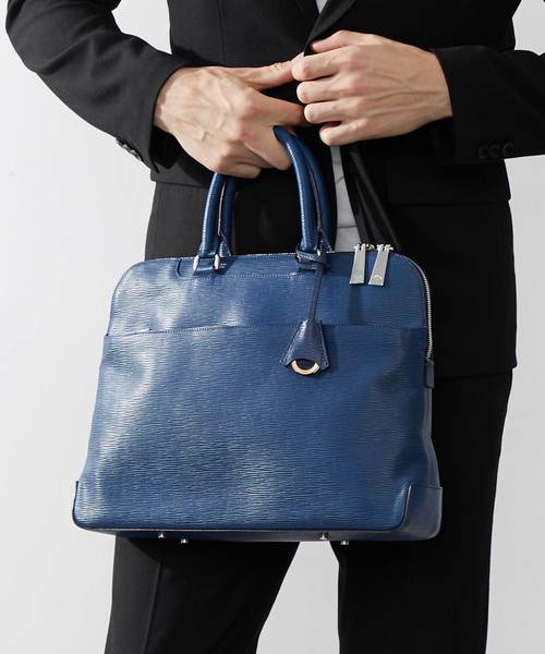 aniary（アニアリ）の「【aniary】ウェーブレザービジネスブリーフ