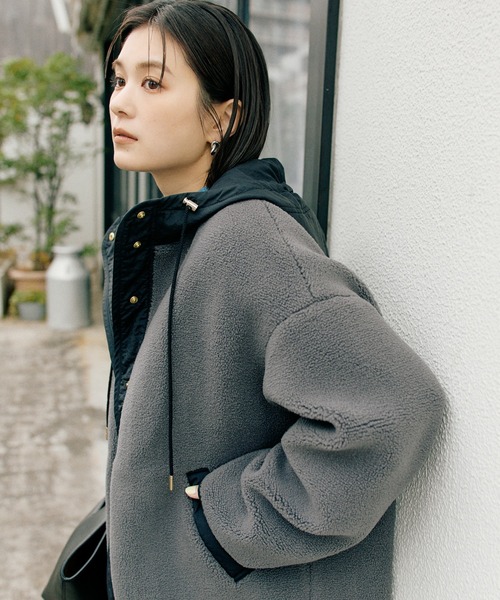 感動の軽さ】【最高気温5度の寒い日に！】フードボアコート（その他