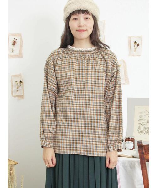 Samansa Mos2（サマンサ モスモス）の「襟レースプルオーバーブラウス