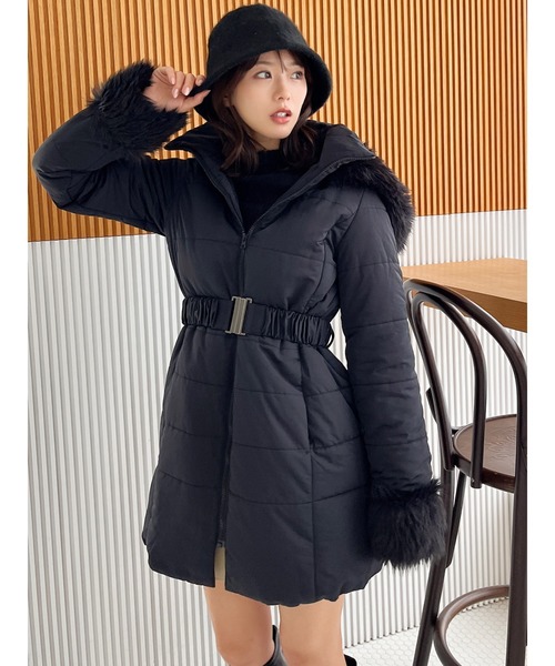 MIIA（ミーア）の「ベルト付きファーダウンコート（ダウンジャケット