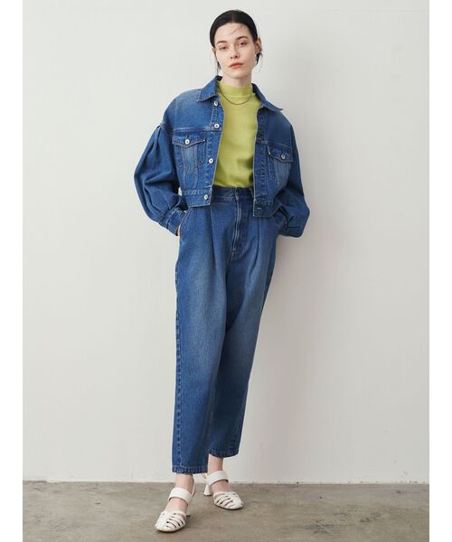 ELENDEEK（エレンディーク）の「タックフォルムデニムパンツ（デニム