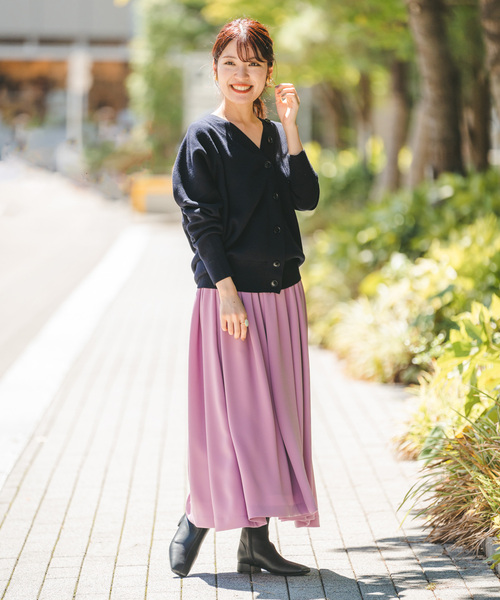 Noble（ノーブル）の「イージーサテンブルームタックスカート