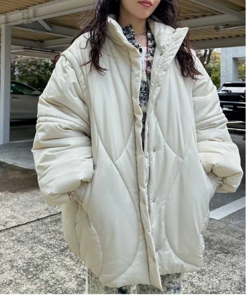 Ameri（アメリ）の「2WAY WAVE STITCH PADDED JACKET（その他アウター