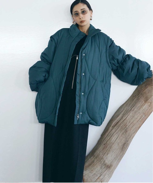 Ameri（アメリ）の「2WAY WAVE STITCH PADDED JACKET（その他アウター