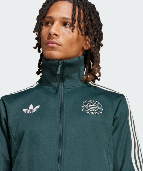 adidas（アディダス）の「FCバイエルン シーズナル トラックトップ