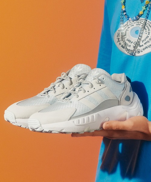 adidas（アディダス）の「ZX 22 ブースト / ZX 22 BOOST / 厚底