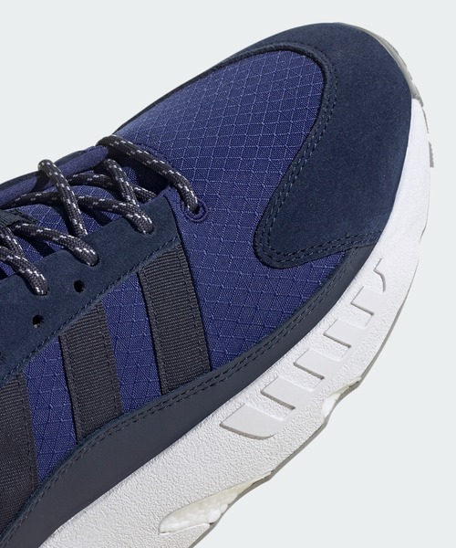 adidas（アディダス）の「ZX 22 ブースト / ZX 22 BOOST / 厚底