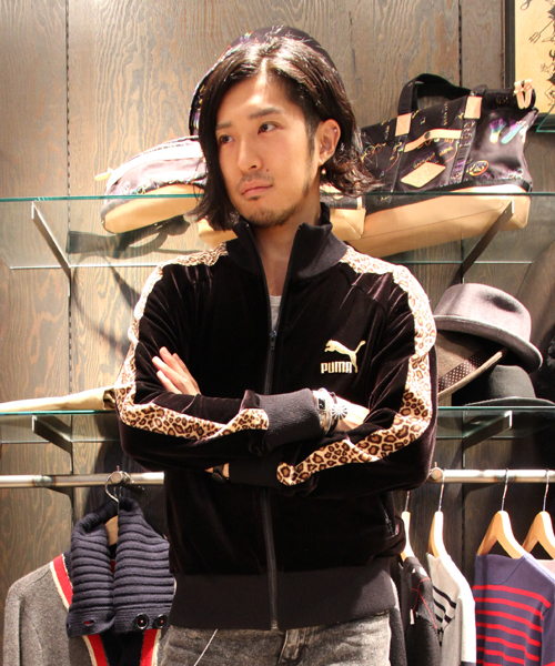 BEAMS（ビームス）の「PUMA×BEAMS / 別注 豹ラインベロアトラック