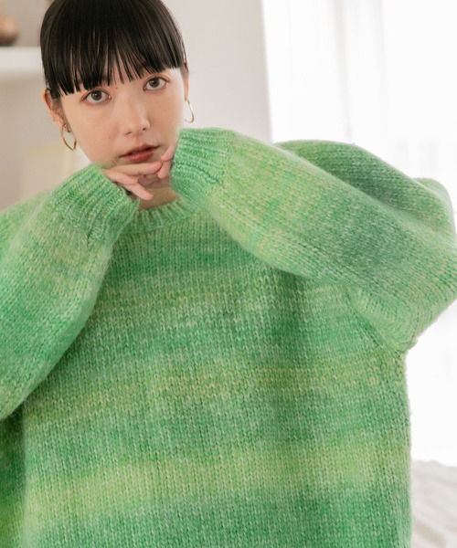 LOWRYS FARM（ローリーズファーム）の「グラデーションニット 166656