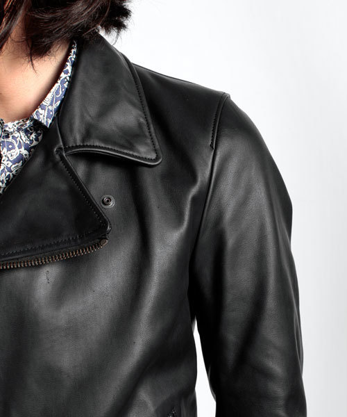 NANO universe（ナノユニバース）の「LOUNGE LIZARD（ラウンジリザード