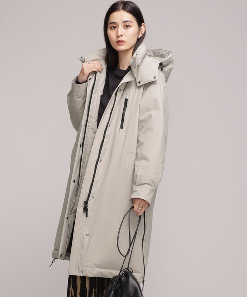 NANO universe（ナノユニバース）の「西川ダウン(R)/ソロテックス