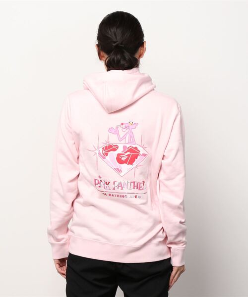 A BATHING APE（アベイシングエイプ）の「BAPE X PINK PANTHER
