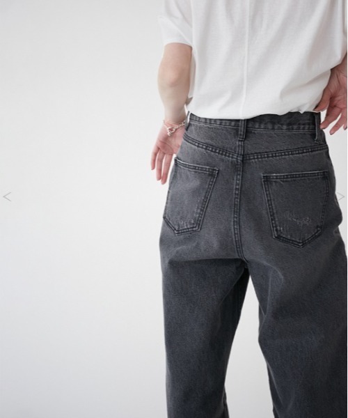 YENN（イエン）の「YENN タックワイドデニムパンツ グレー（デニム