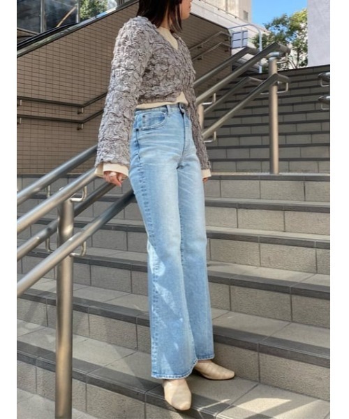 MOUSSY（マウジー）の「MVS L/BLU FLARE（デニムパンツ）」 - WEAR