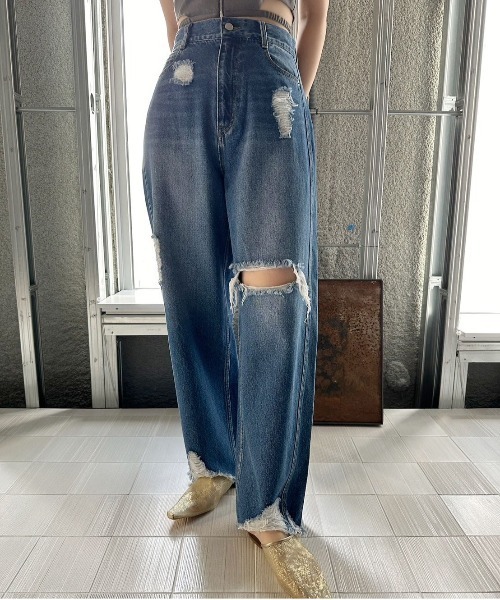 Ameri（アメリ）の「HEM FRINGE EGG DENIM PANTS（デニムパンツ）」 - WEAR