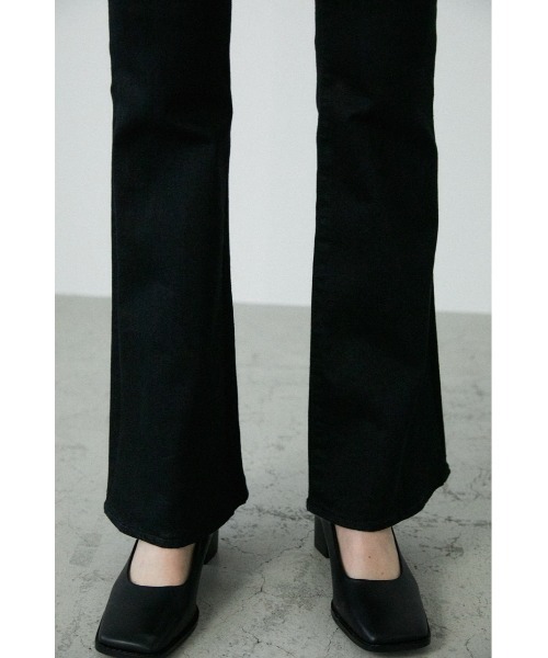 HW Rebirth FLARE（デニムパンツ）｜MOUSSY（マウジー）のファッション