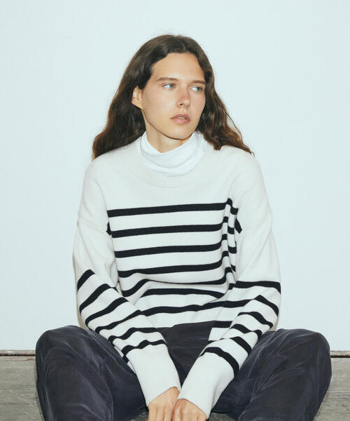 GALERIE VIE（ギャルリー ヴィー）の「ファインウールライト クルー