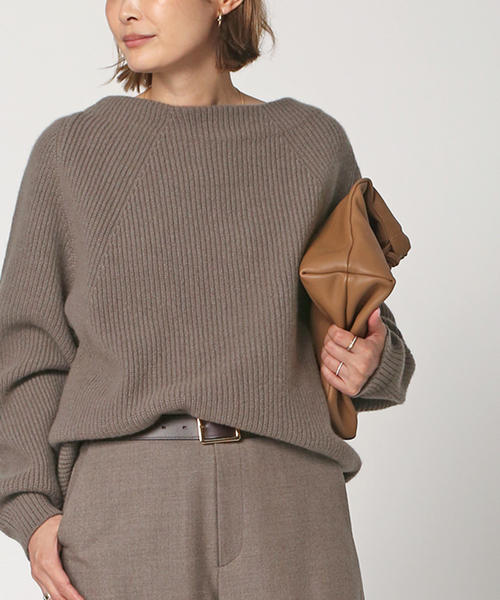 Deuxieme Classe（ドゥーズィエムクラス）の「OLBIA アゼ プルオーバー