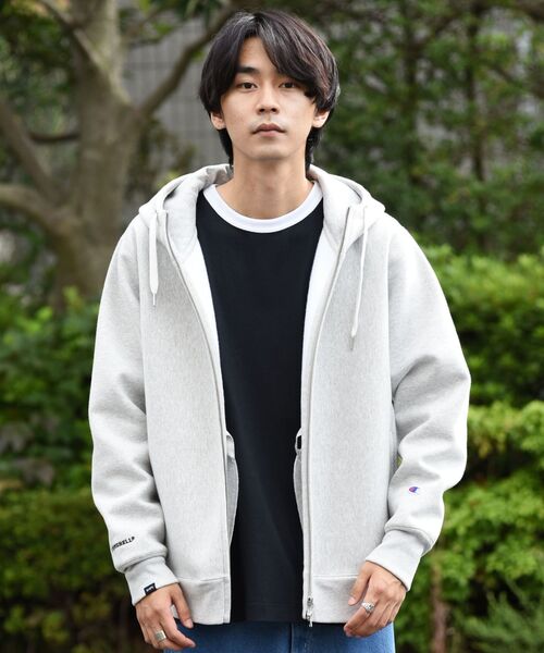 Champion（チャンピオン）の「【SHIPS別注】Champion: STORMSHELL