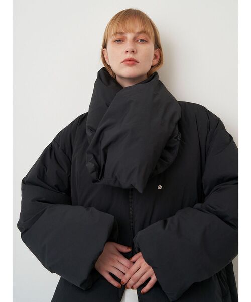 ELENDEEK（エレンディーク）の「コクーンミドルダウンコート（ダウン