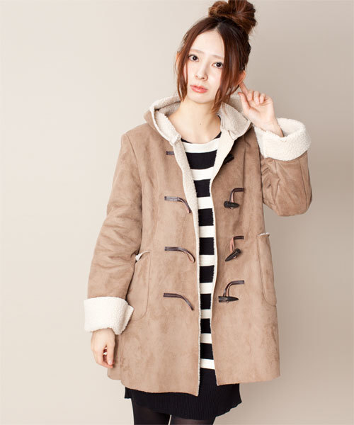 NANO universe（ナノユニバース）の「FF/フェイクムートンダッフル