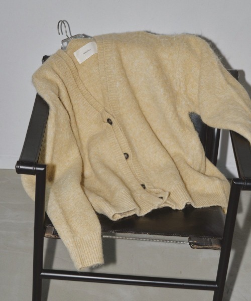 TODAYFUL（トゥデイフル）の「TODAYFUL Brashed Vneck Cardigan