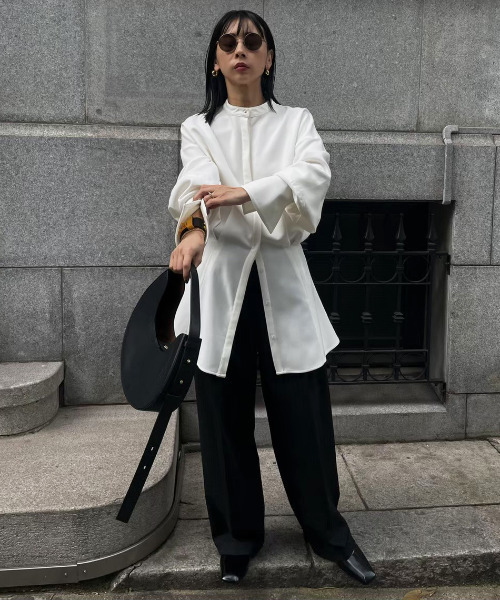 Ameri（アメリ）の「UND WAIST BLOUSING BLOUSE（シャツ/ブラウス