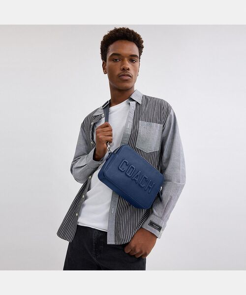 COACH（コーチ）の「チャーター クロスボディ バッグ 24・コーチ