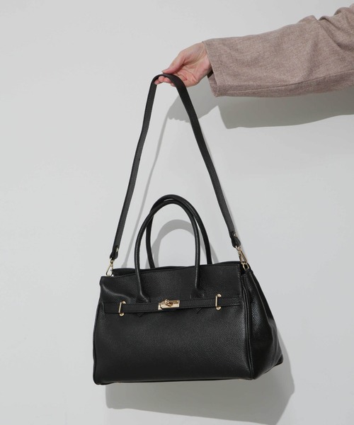 AULENTTI（オウレンティ）の「AULENTTI/レザーベルト トートバッグ