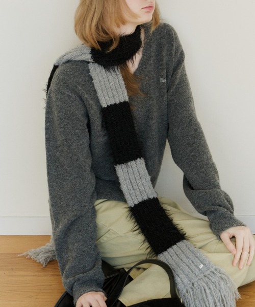 GIUNON（ジウノン）の「loose scallop v-neck knit / ルーズスカラップ