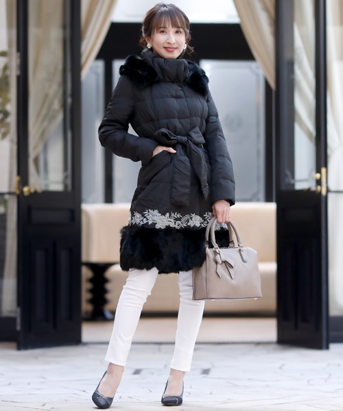 ラビットファーフードロングダウンコートキルティング素材（ダウン