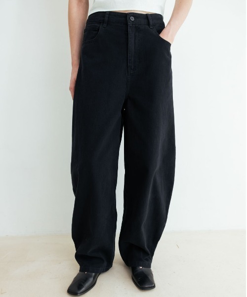Studio Doe（スタジオドー）の「Studio Doe Washed Denim Meniscus