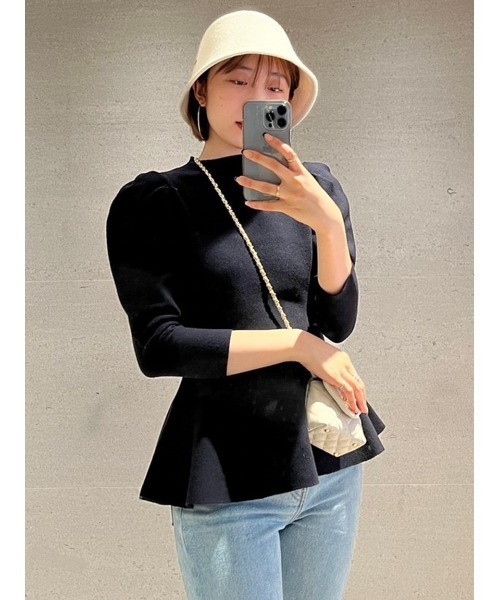 SNIDEL（スナイデル）の「Sustainableペプラムニットプルオーバー