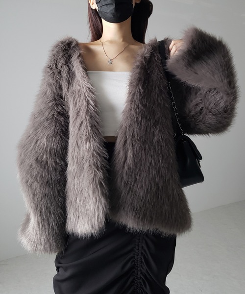 セール】【 4COLOR 】ノーカラーボリュームフェイクファーコート