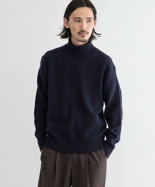 URBAN RESEARCH（アーバンリサーチ）の「ヤクウールタートルネック